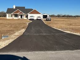 Salmon Brook, CT Driveway Paving Services Company